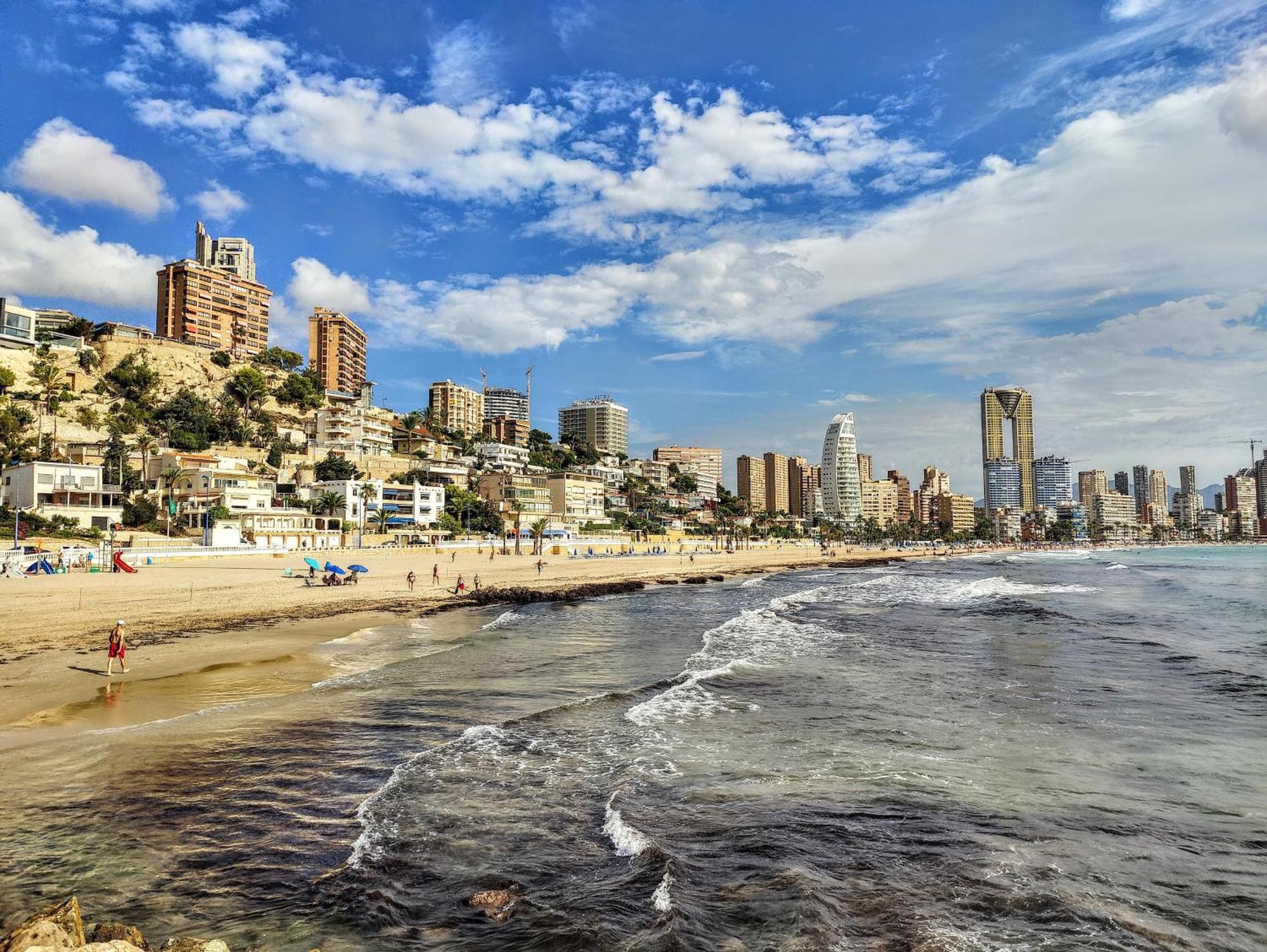 Coblanca Blue Sky Apartment Benidorm Luaran gambar