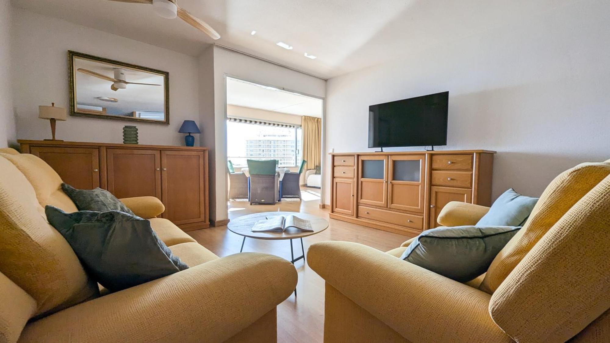 Coblanca Blue Sky Apartment Benidorm Luaran gambar