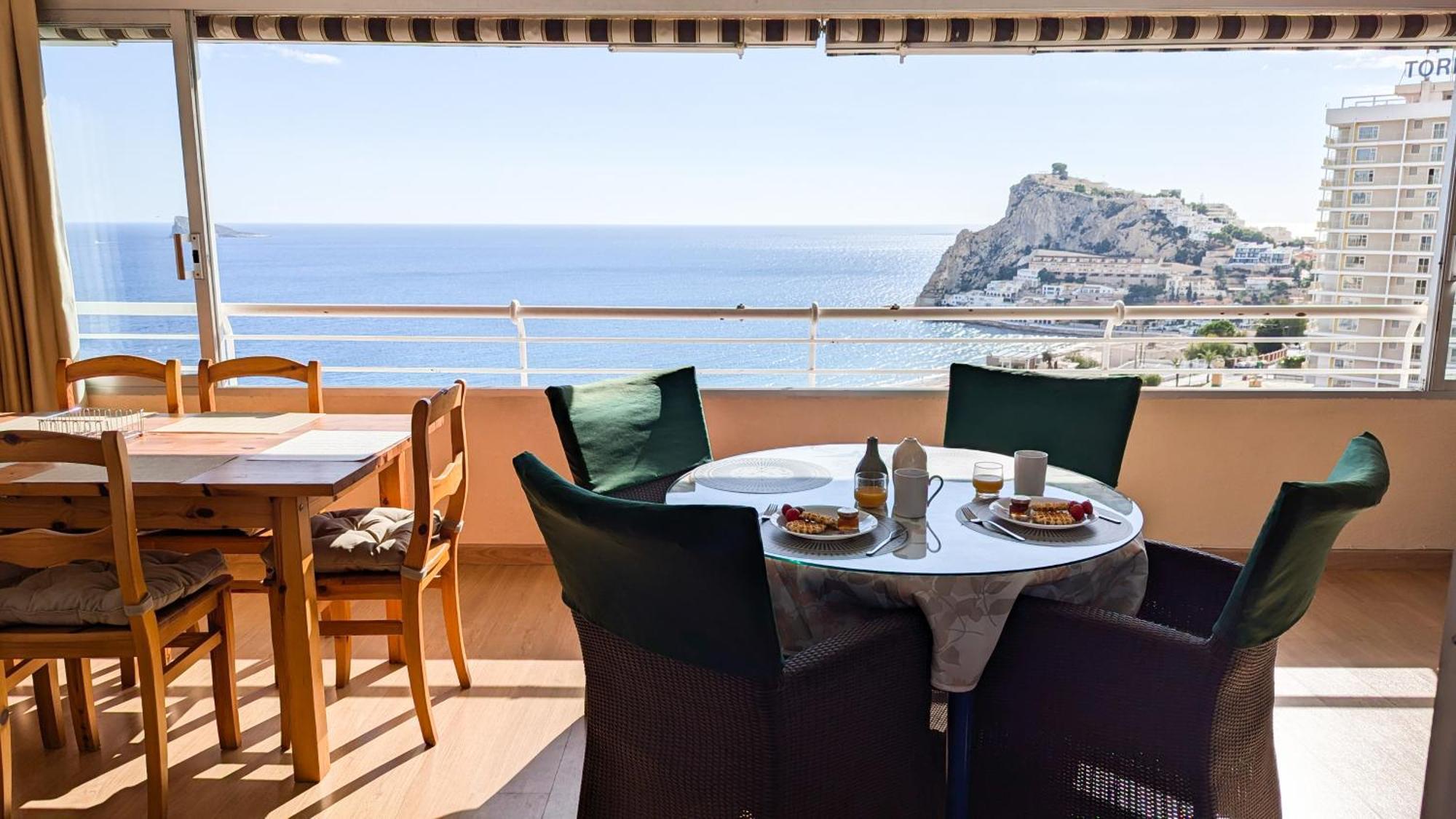 Coblanca Blue Sky Apartment Benidorm Luaran gambar