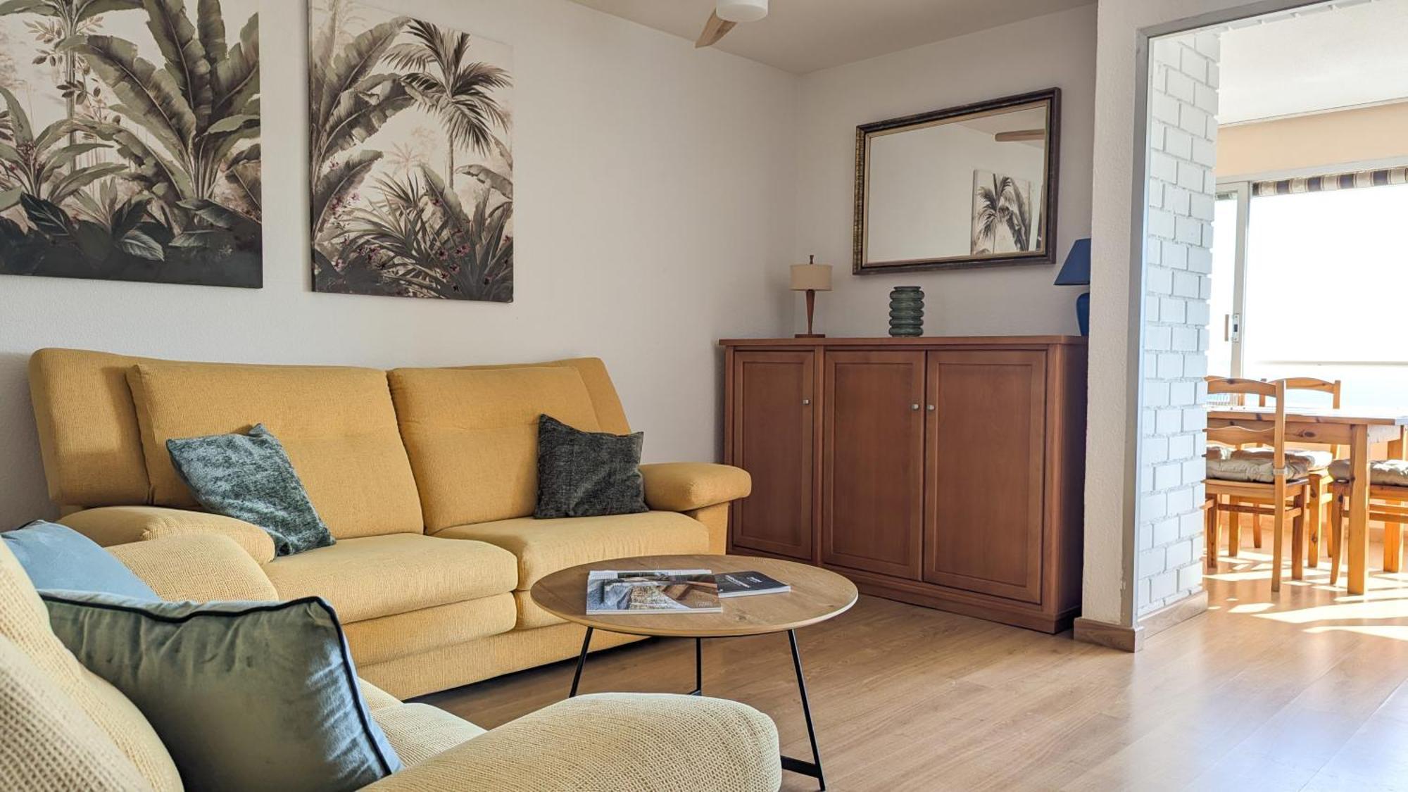 Coblanca Blue Sky Apartment Benidorm Luaran gambar